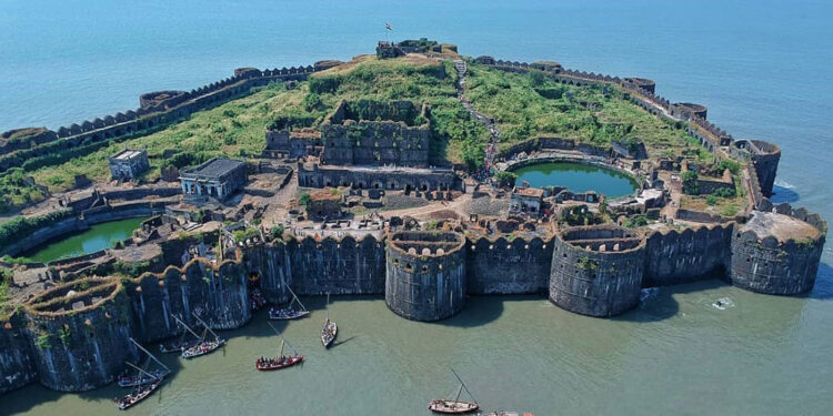 The Bombay High Court has rejected a Public Interest Litigation (PIL) challenging the construction of a jetty near the historic Murud-Janjira Fort in Raigad.