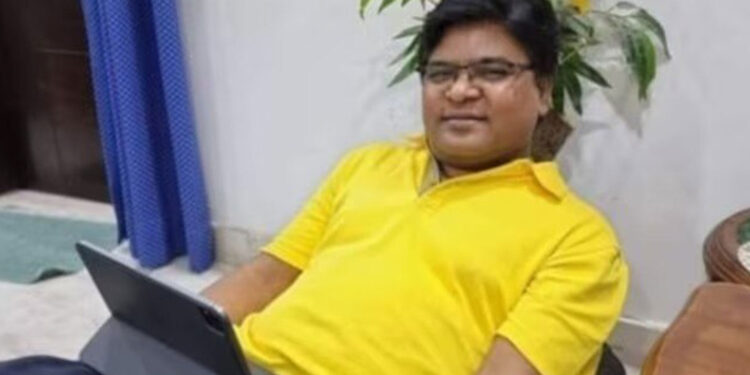 [Sexual Assault on Minor] High Court Dismisses Default Bail Plea of Suspended Delhi Govt Officer Premoday Khakha and Wife