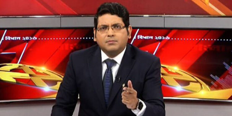 Calcutta High Court stays proceedings against news anchor Suman De, ruling that a bona fide mistake in court reporting does not constitute a penal offense.