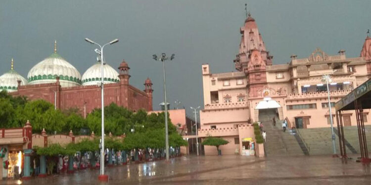 The Supreme Court has declined to intervene in the Krishna Janmabhoomi case, upholding the High Court’s decision to consolidate suits. This ruling comes in response to a plea from the Mosque Committee requesting a review.