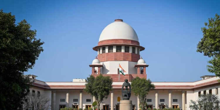 The Supreme Court has granted bail to a litigant who was taken into custody for failing to deposit costs and making contemptuous remarks. Additionally, the Court has framed contempt charges against the individual.