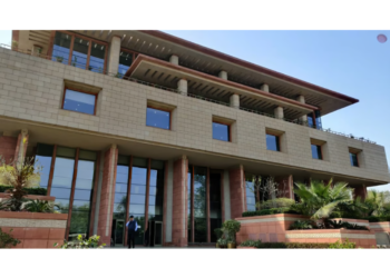 The Delhi High Court has ruled that an agreement obtained through intentional fraud is subject to being voided, even if the deceived party could have uncovered the truth.