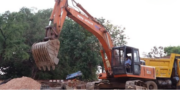 The Jharkhand High Court has ordered the State to pay ₹5 lakh compensation for demolishing a man’s shops.