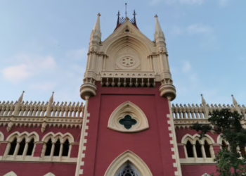 Himachal Pradesh High Court requests Kangana Ranaut’s response to a plea challenging her Lok Sabha election candidacy.