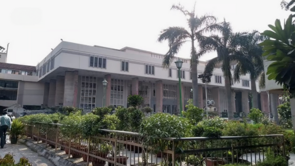 “India faces threats from neighboring countries; we must draw lessons from the Bangladesh crisis: BCI Chairman Manan Mishra”