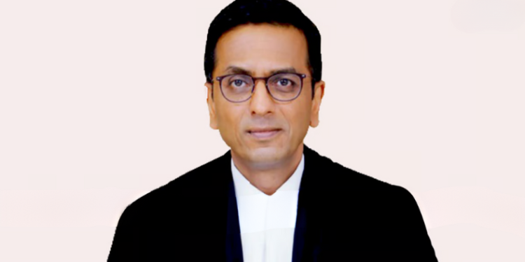 The Delhi High Court has issued a restraining order against Crocodile International, preventing the company from using a logo that resembles Lacoste’s.