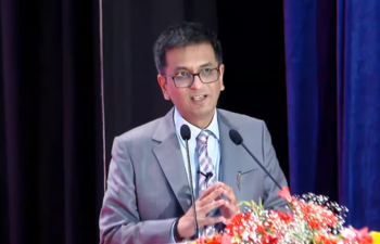 The Supreme Court has ruled that High Courts should not initiate a CBI investigation solely on the basis of letters or informal communications.