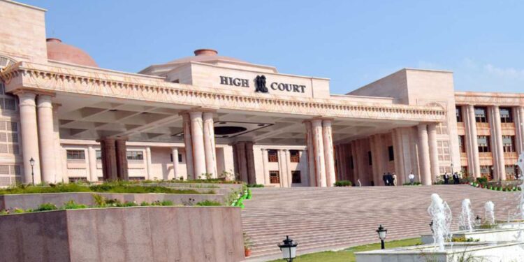 Allahabad High Court: Claim of wife quarrelling alone cannot be considered sufficient evidence of cruelty.