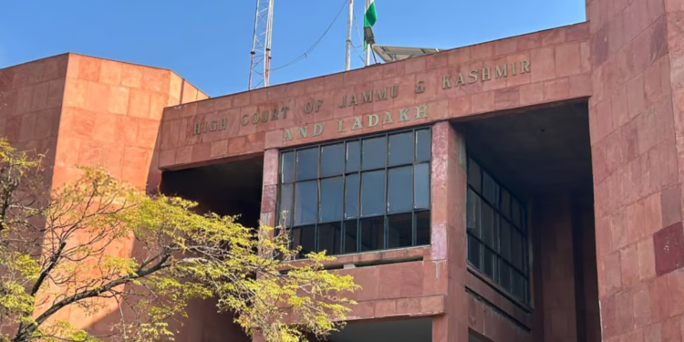 Jammu & Kashmir High Court Raps State for Failing to Evict Former Ministers and MLAs from Official Bungalows