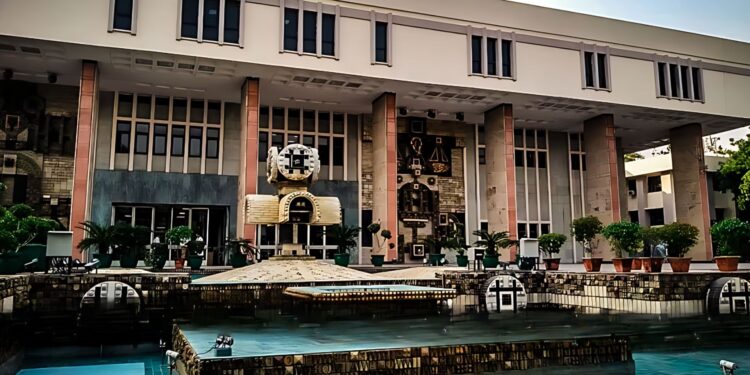 Delhi High Court turns down PIL seeking increased financial allocations for MCD Councillors.