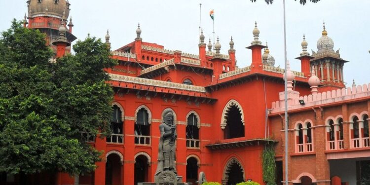 Madras High Court hands over Kallakurichi hooch tragedy investigation to CBI