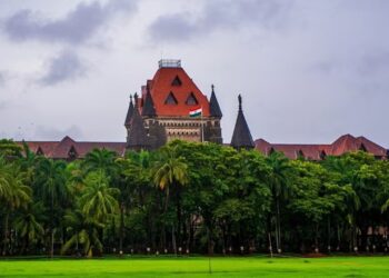 Bombay High Court issues notices to political parties for ignoring its order to remove illegal hoardings, demanding an explanation for non-compliance.
