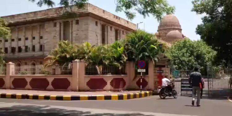 Bombay High Court: In sexual assault cases, medical evidence alone is not enough for conviction; additional evidence must be considered to support the case.