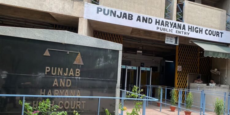 Punjab and Haryana High Court Directs Salary Attachment of Police Officials for Not Arresting Proclaimed Offender