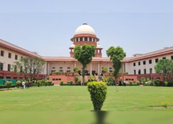 The Supreme Court is set to determine whether the failure to provide reasons for an arrest can invalidate it, clarifying the legal position on this issue.