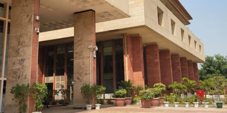 Delhi High Court directs Manoj Manchu and media organizations to remove all tweets and articles pertaining to Vinay Maheshwari, following a legal dispute.