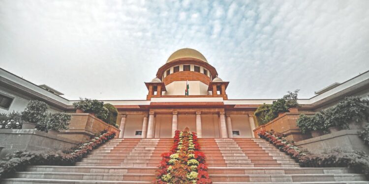 Supreme Court reverses NCDRC’s verdict capping interest on credit card dues at 30%.