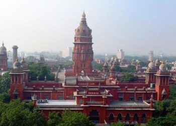 Madras High Court rules JAOs and FAOs have concurrent jurisdiction to issue income tax notices under the faceless scheme.