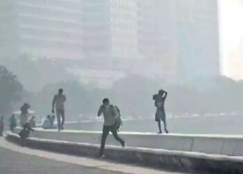 Bombay High Court emphasizes the need to phase out diesel vehicles and wood/coal kilns to improve air quality.